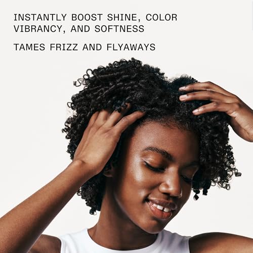 Olaplex Nº.7 Bonding Oil, Concentrated High-Shine Hair Oil | Heat Protectant, Smooths & Softens, Boosts Color Vibrancy, Controls Frizz Up to 72 Hours | For Coily, Curly, Wavy & Straight Hair, 30 mL