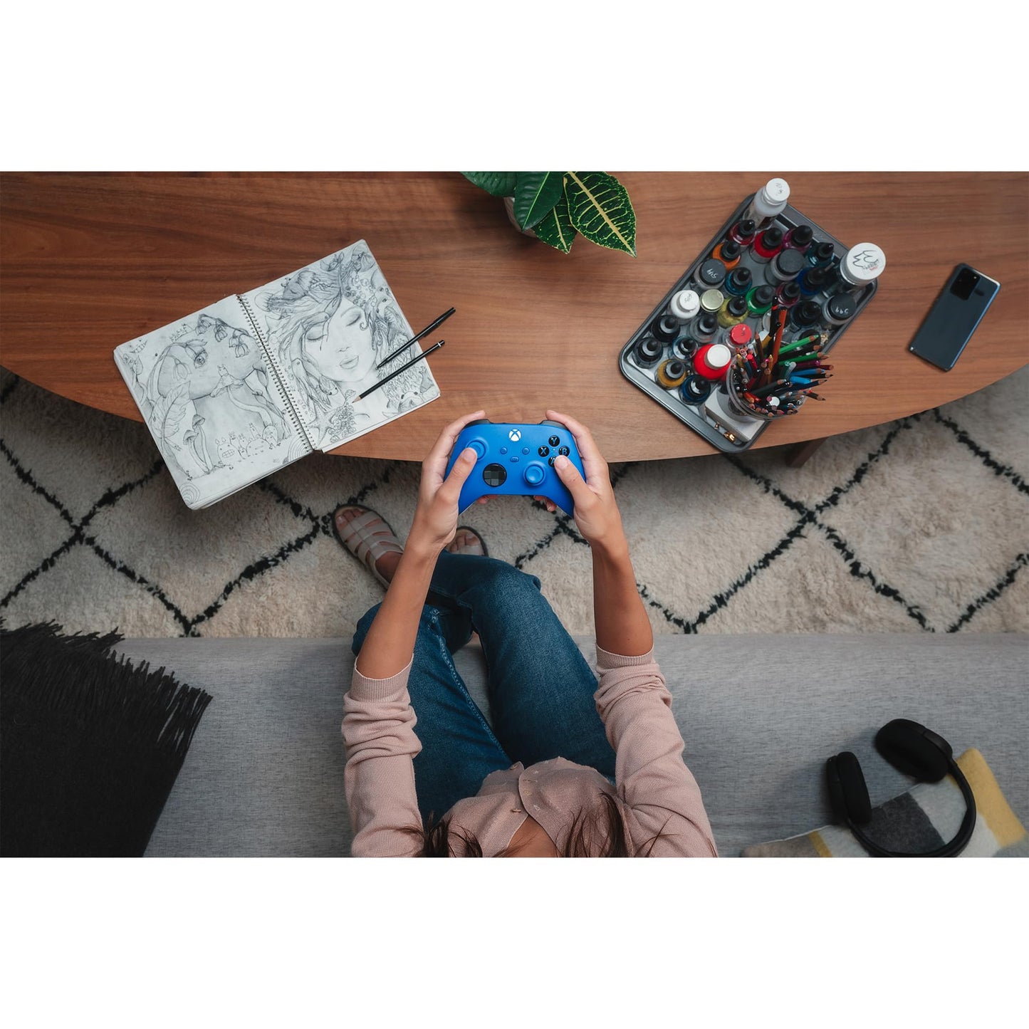 Xbox Wireless Controller – Carbon Black Series X|S, One, and Windows Devices